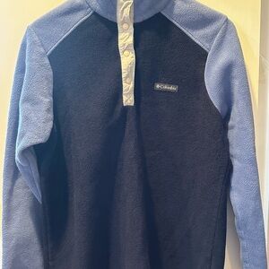 Columbia Two-Tone Fleece Pullover in Blue and Black